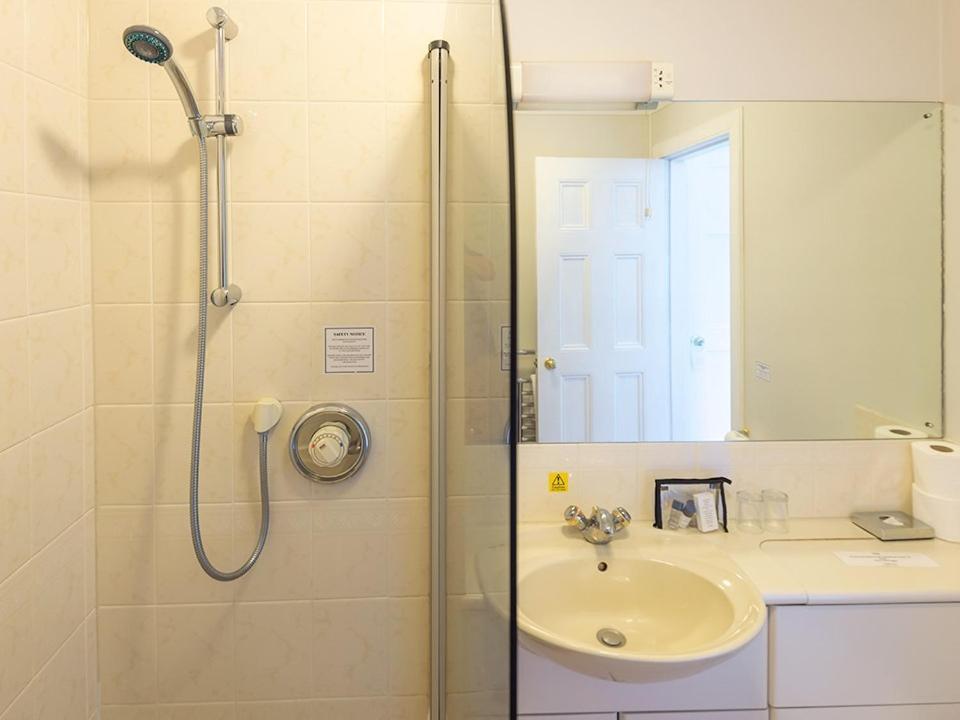 The Woodside Hotel Aberdour Room photo